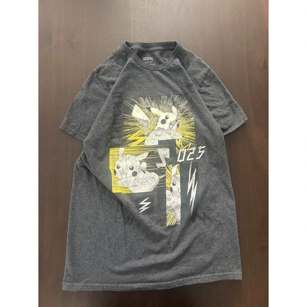 Pokemon Pikachu #025 Gray Graphic T-Shirt Mens Small Mad Engine Anime Manga Tee